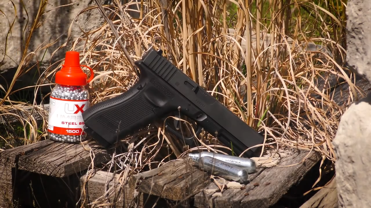 Umarex GLOCK 17 Gen4 Blowback .177 Cal CO2 Air Pistol 2255202 | eBay