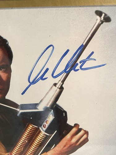 WILLIAM SHATNER STAR TREK AUTOGRAFO FIRMATO 8x10 foto incorniciata e carta entrambi JSA - Foto 3 di 9