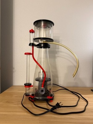 BUBBLE-MAGUS Curve 5 Elite 120V 375 GPH Protein Skimmer