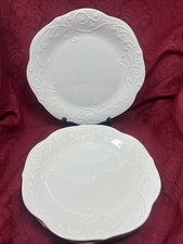Lenox French Perle White 11  Dinner Plate Bead Scroll Embossed Scallop Excellent