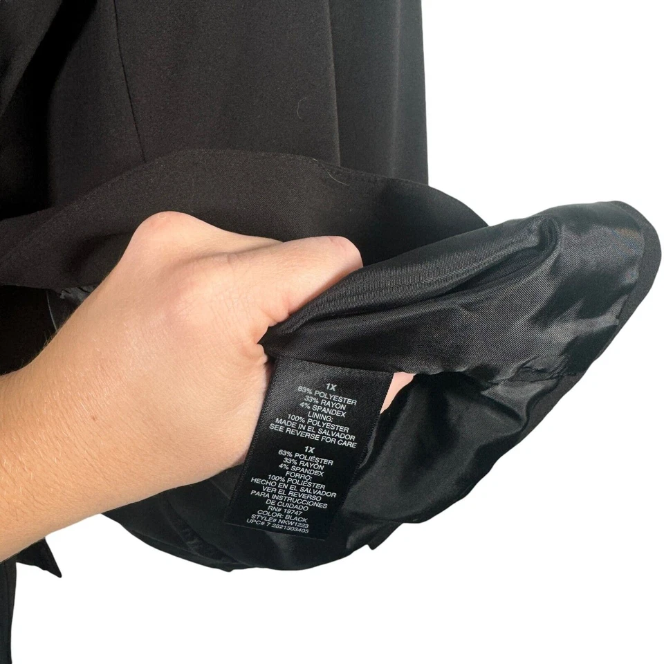 Blazer Norma Kamali preto carreira negócios escritório cápsula formal feminino tamanho 1x - Imagem 3 de 4