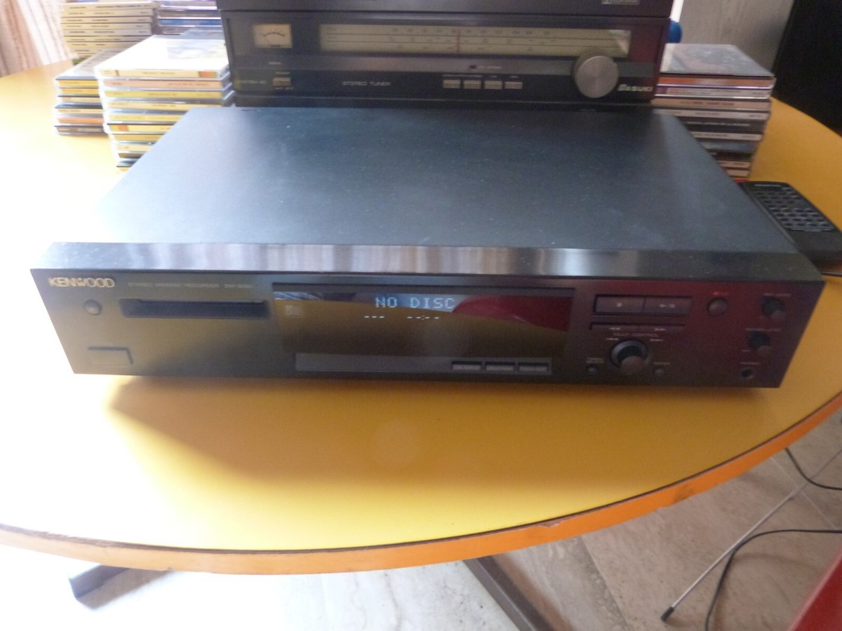 Lecteur Minidisc Kenwood DMF-5020 – Noir, Avec Télécommande, Reconditionné, Bon état