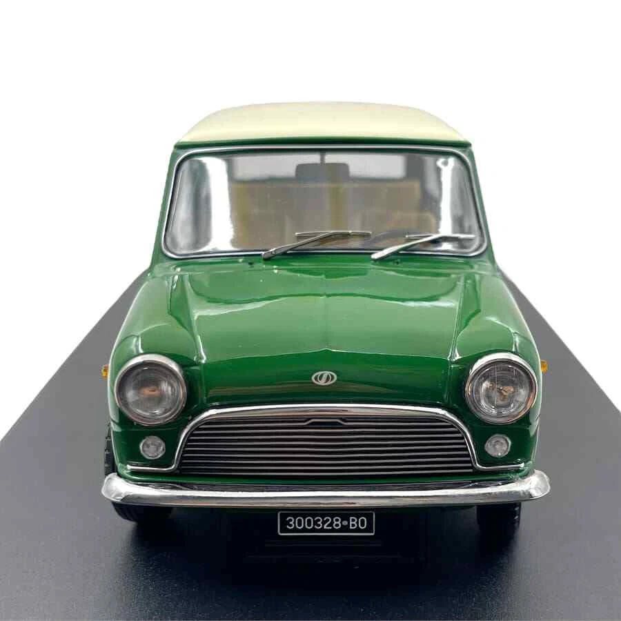 Modellino Auto Mitica 1/18 Mini Cooper MK1 1966 Green - Immagine 2 di 4