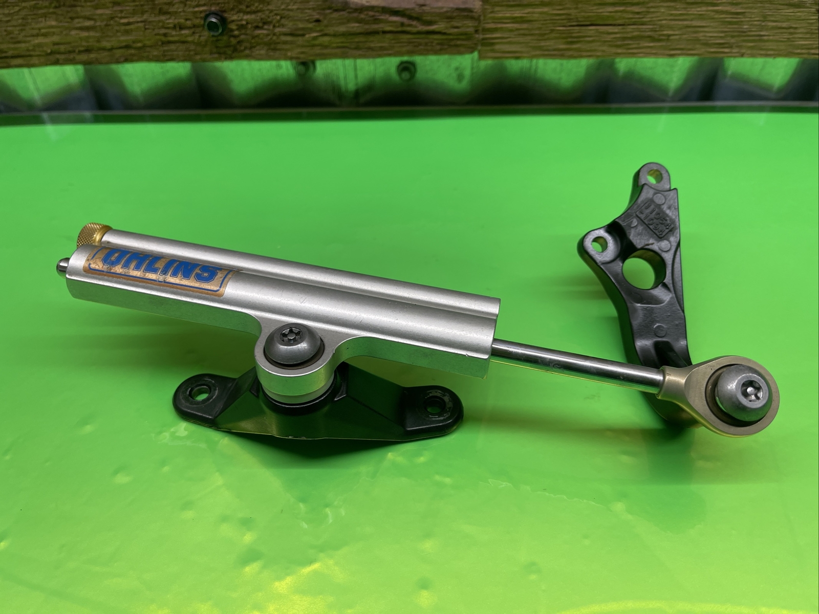 06 07 KAWASAKI NINJA ZX10R OHLINS STEERING DAMPER STABILIZER W