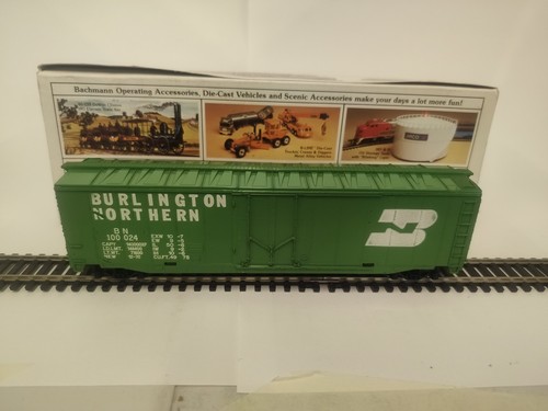 Bachmann 1159 - 51' Steel Plug Door - Burlington Northern Box Car - Spur HO | Condition: Used