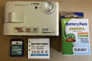 Samsung Digimax I6 6 MP Digital Camera - SILVER WORKS