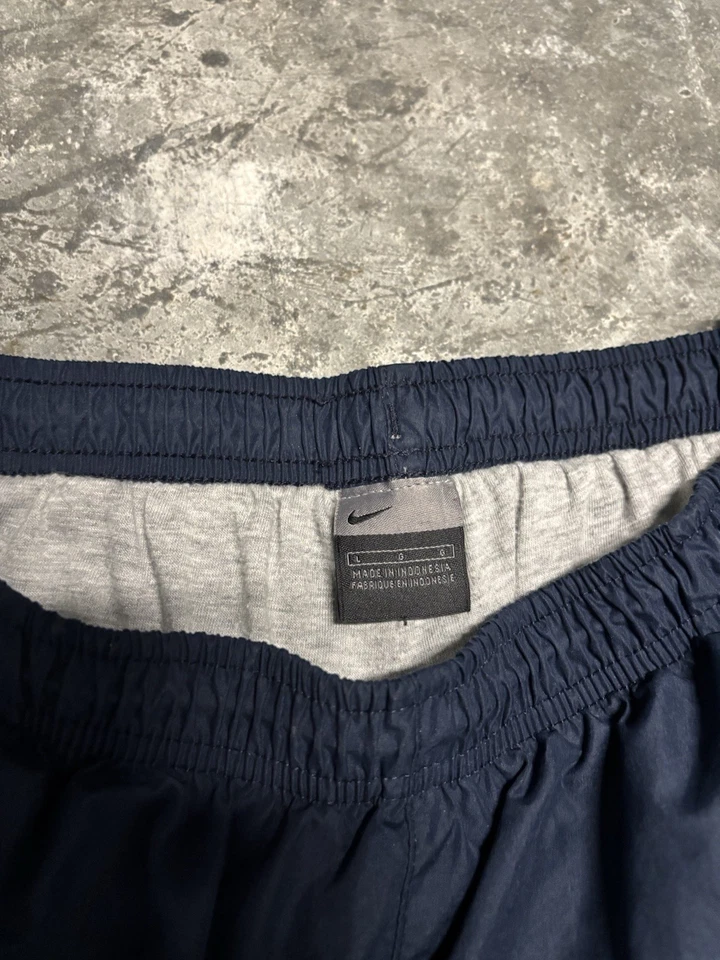 Nike Y2K Baggy Track Pants, Navy Blue, Silver Tag Vintage 2000s, Size Large - Image 2 of 4