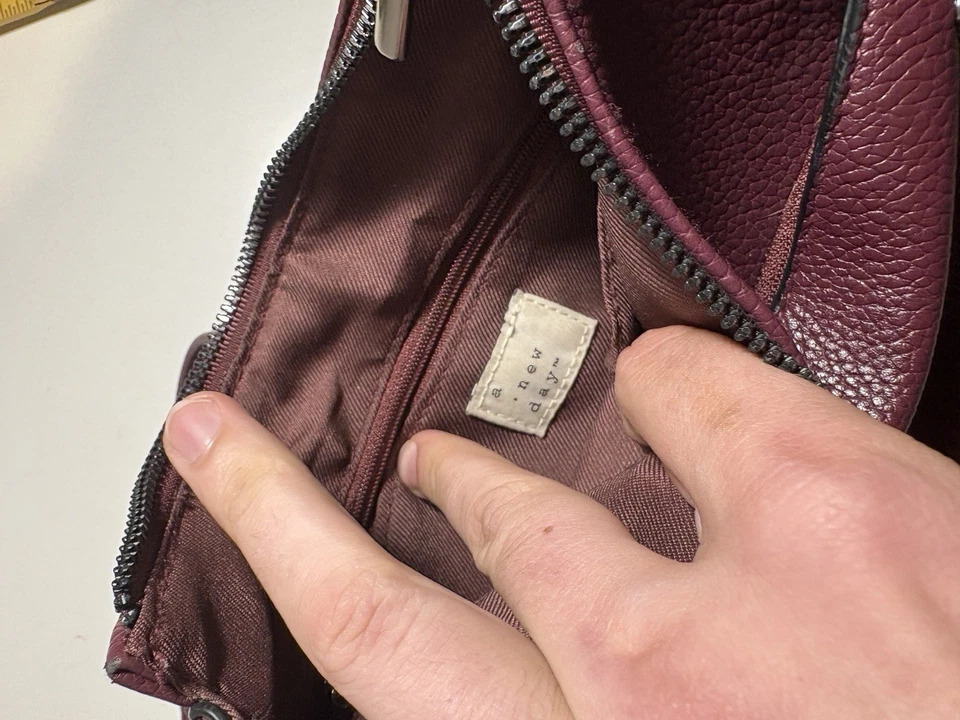 Bolso de hombro A New Day rojo granate para mujer Foto 4 de 4