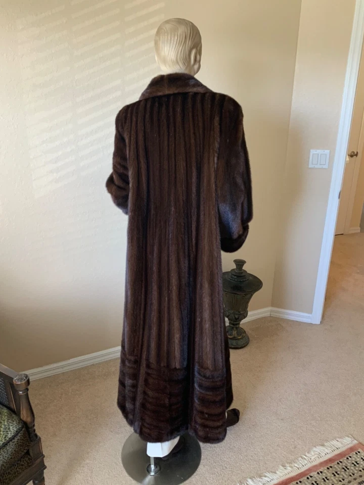 "Impresionante abrigo visón direccional caoba lujoso 53"" Saks Fifth Avenue L - XL" Foto 2 de 4
