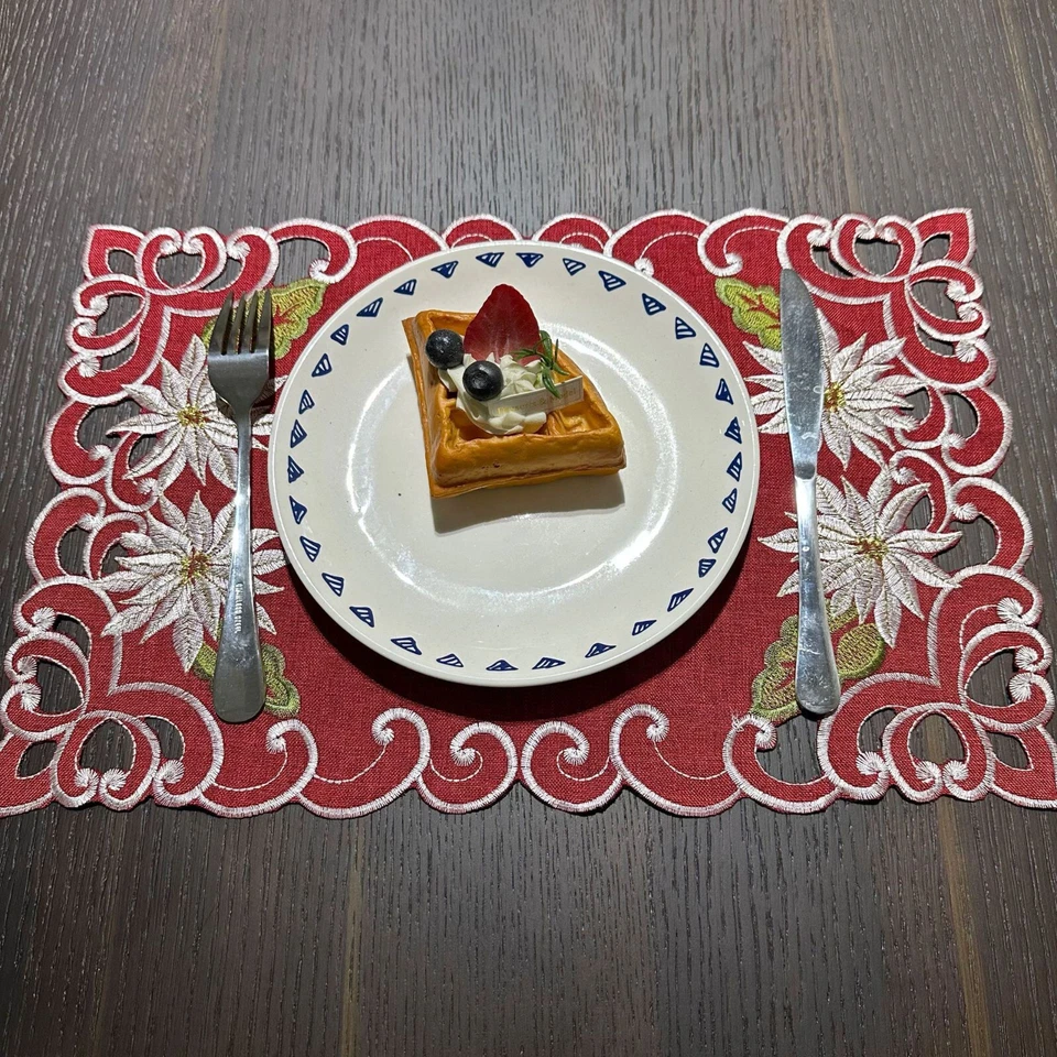 Set of 4 Red Vintage Christmas Embroidered Lace Placemats Table Mat Doily 11x17" - Image 3 of 4