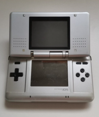 NINTENDO DS 初代ニンテンド-DS シルバー Nintendo DS Silver Handheld System for sale online | eBay UK