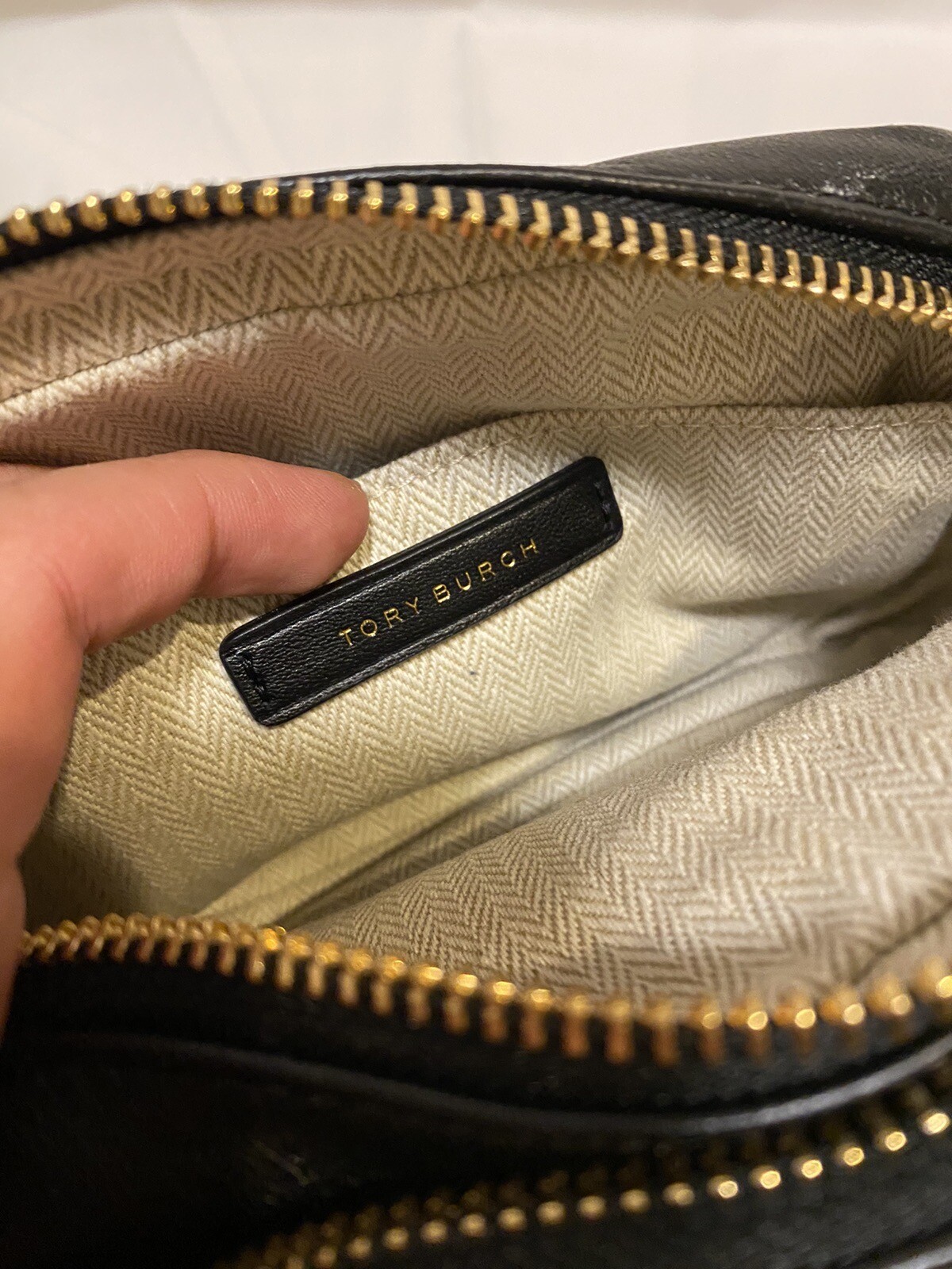 tory burch used leather crossbody (no strap) Gem