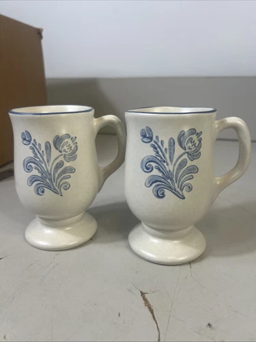 Original USA Pfaltzgraff Yorktowne Large Blue Grey Coffee Mugs Set Of 2