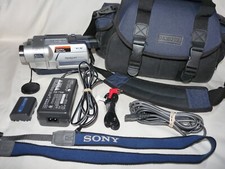 Sony CCD-TRV318 HI8 8mm Video8 Camcorder Camera VCR Player Video Transfer