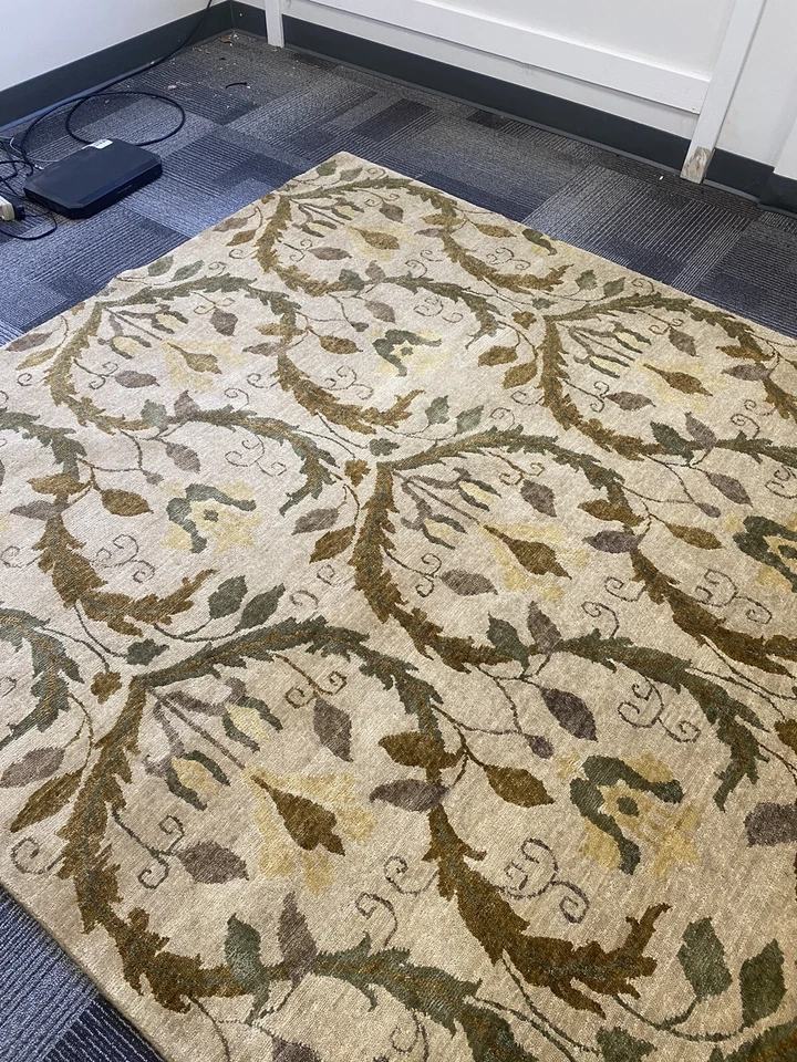 Transitional hand knotted Oriental  Area Rug Damask Design 6' x 9' Wool Fine - Image 2 of 4