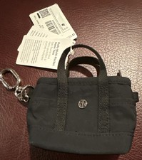 Lululemon Daily Multi Pocket Nano Tote Bag Clip On Black New NWT