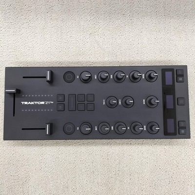 Native Instruments TRAKTOR Z1 MK2 DJ Controller with  Box and  Cable