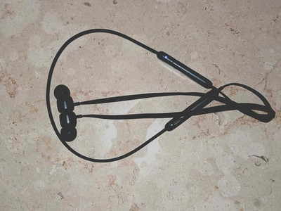 Beats Flex In Ear Kopfhörer Bluetooth  Stereo Beats Schwarz Nackenband,