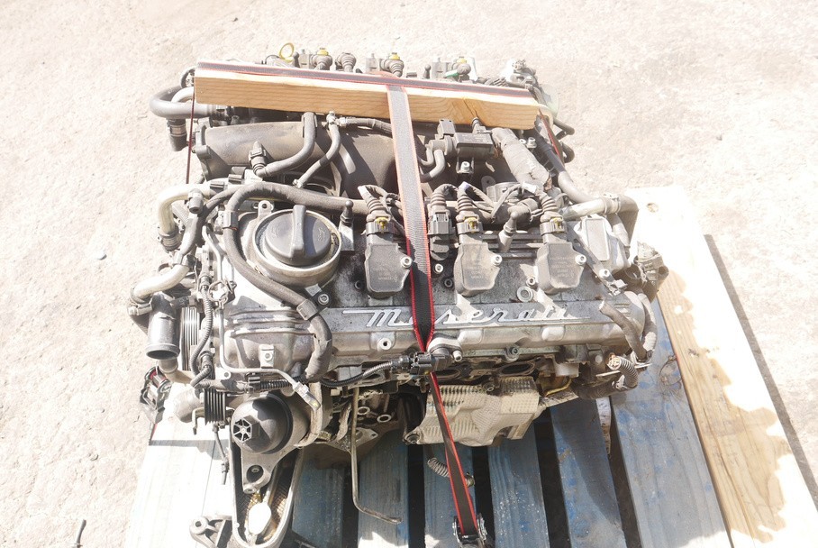 Maserati Ghibli S Q4 2014-2020 Front Right Engine assembly P/N 7016668