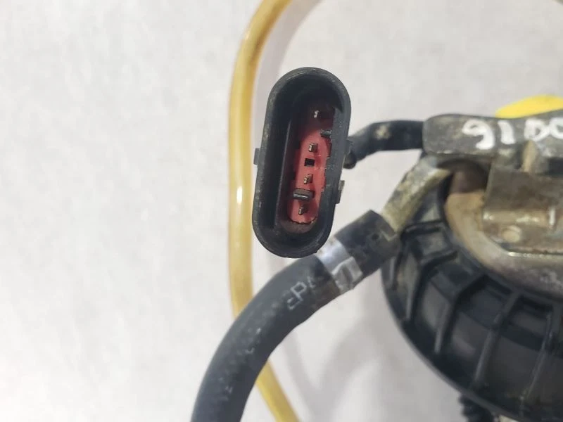 Conjunto de bomba de combustible y gas 709000287 Can-Am Outlander Renegade 650 800 1000 OEM 2015 Foto 3 de 4