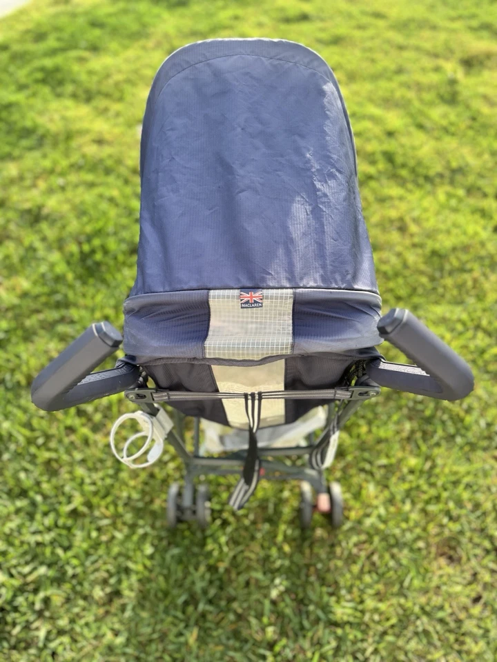 MacLaren Mark 2 Lightweight Umbrella Stroller - Blue/Silver - Image 4 of 4