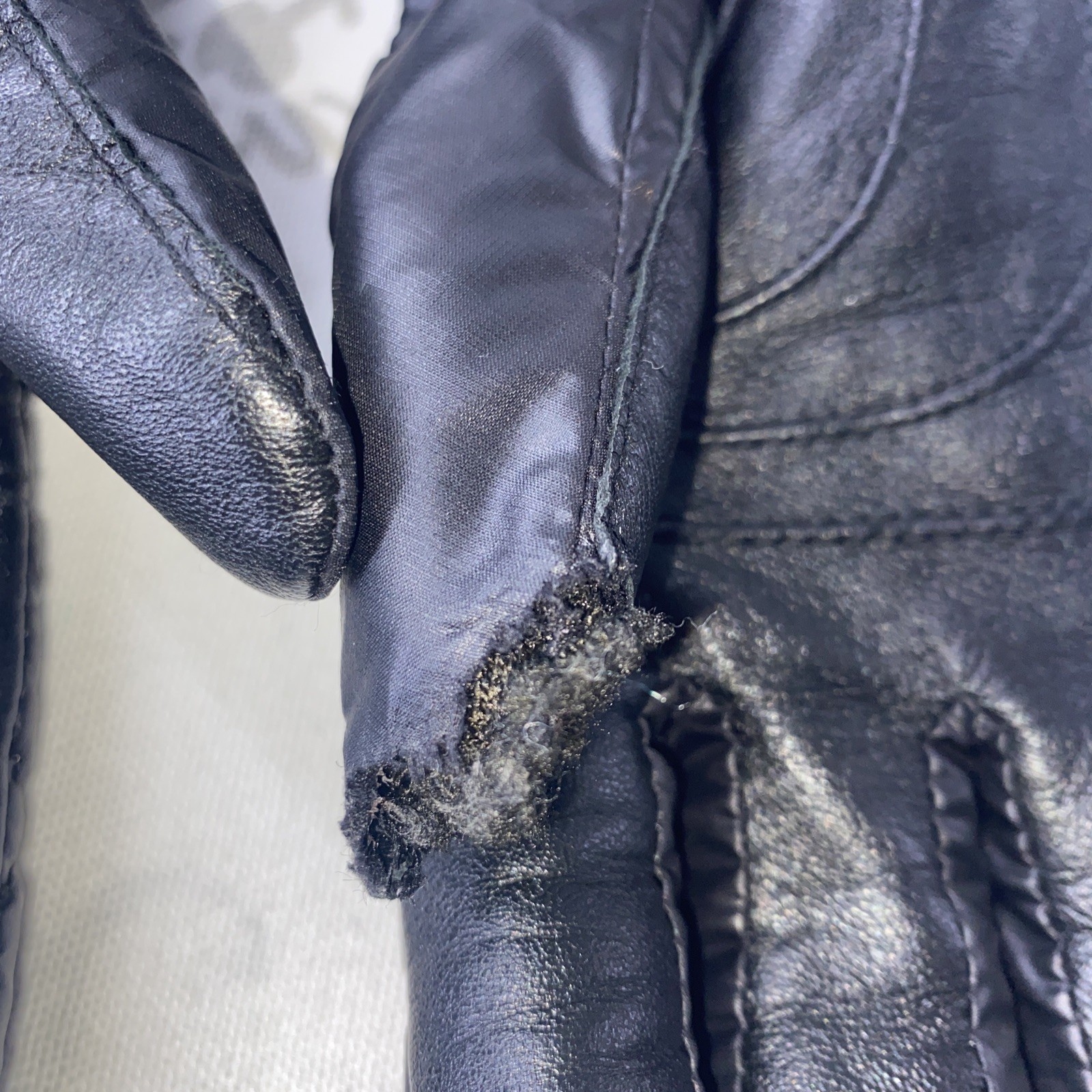 UGG All Weather Touchscreen Compatible Quilted Pe… - image 3