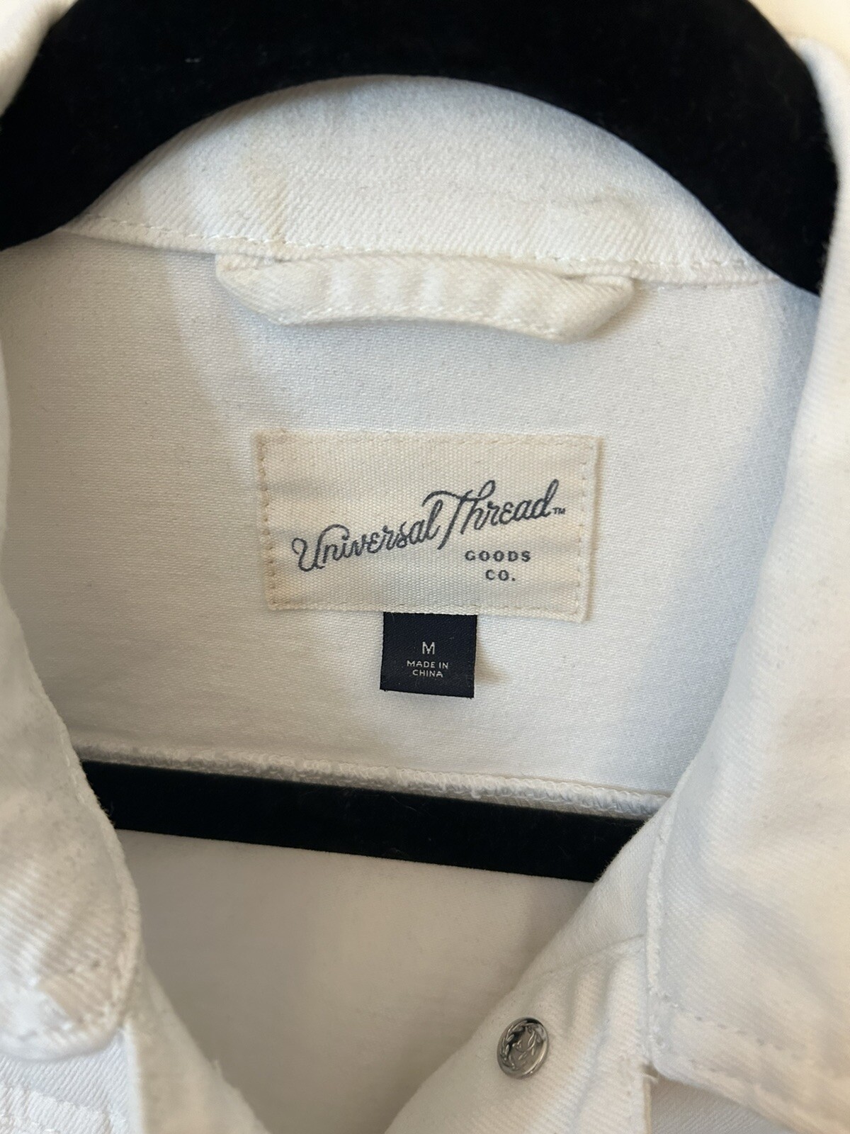 White denim jean jacket Universal Thread Size M W… - image 2