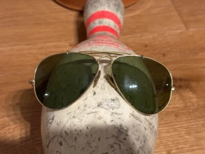 Ray-Ban RB3138 001 58-09 Occhiali da Sole - Oro/Verde