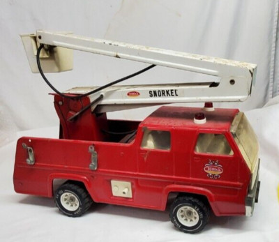 1970's Tonka SNORKEL PUMPER 17'' Pressed Steel Fire Bucket Truck No 2950