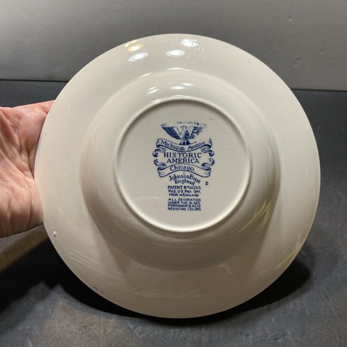 Johnson Brothers Historic America Blue 8” Soup Bowl Chicago Michigan Ave Vtg - Picture 3 of 6