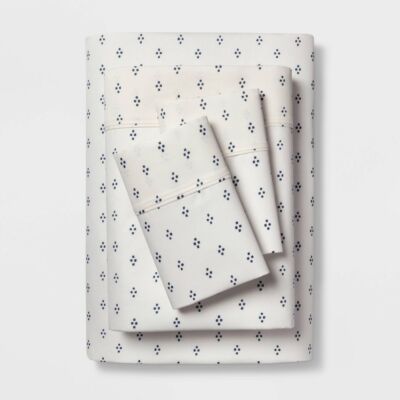 Full 400 Thread Count Dot Print Performance Sheet Set White/Blue Dot -