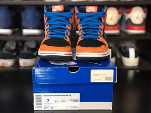 nike dunk knicks