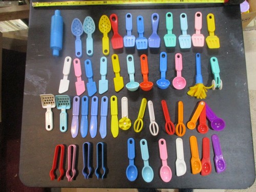 Fisher Price Fun Food Pick One Part Utensil Kitchen Hotdog Tongs Scrubber Burger