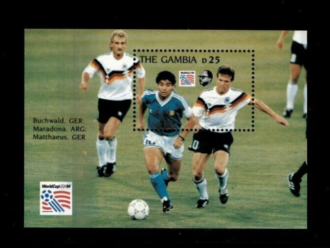 VINTAGE CLASSICS - Gambia 1993 - Soccer - Souvenir Stamp sheet Scott 1463A - MNH