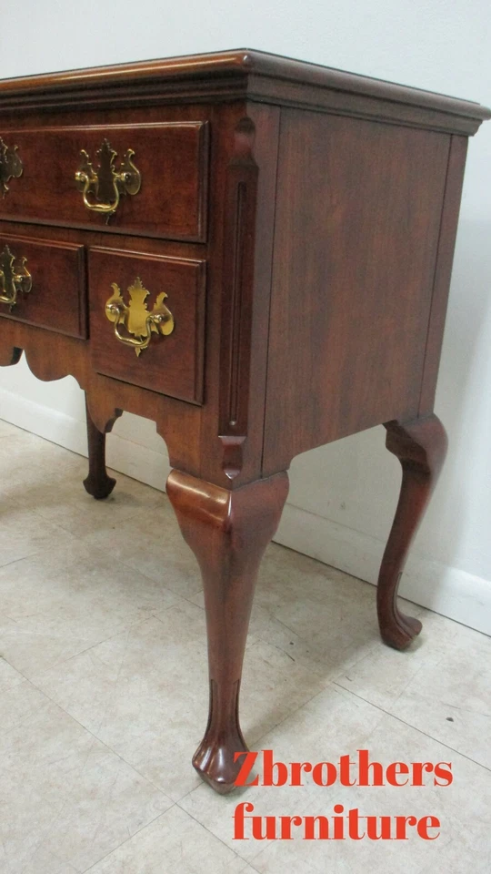 Aparador Henredon Salem buffet Server Bar Queen Ann cereja inglesa sólida - Imagem 4 de 4