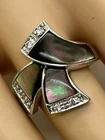 925 sterling silver Vintage Black Mother Of Pearl Exquisite & Unique Ring Size 8