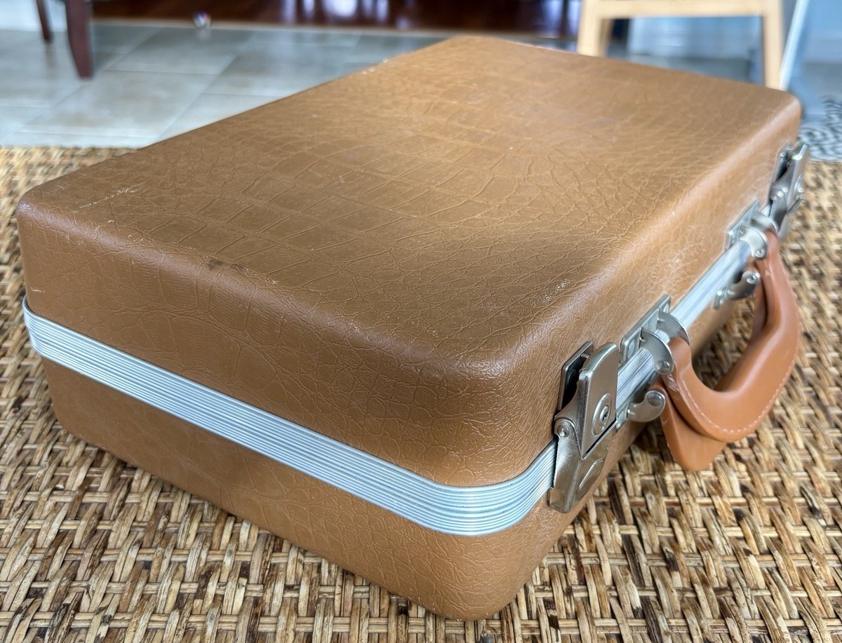 Vintage Doskocil Gun Guard Pistol Hard Case, Storage Transport