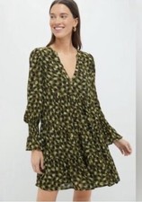 Tuckernuck Pomander Place Kenzo Green Geometric Smocked Cuff Mini Casual Dress