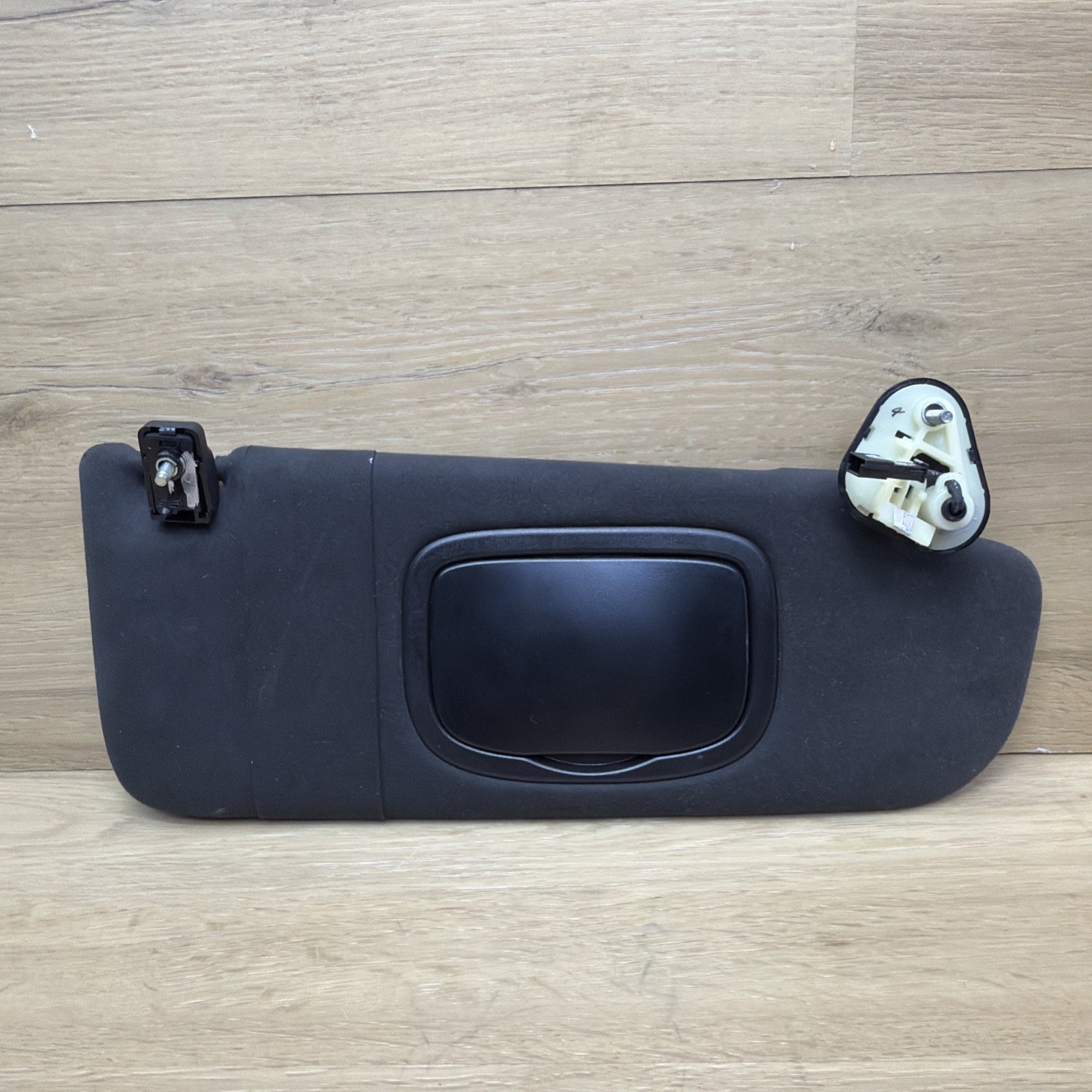 🟢2014-2021 Maserati Ghibli M157 Front Right Side Roof Sun Visor W/ Mirror OEM🟢