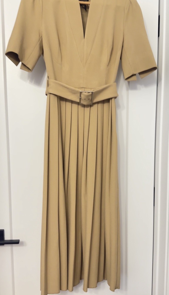 karen millen beige dress Tan STRUCTURED PLEAT BELTED US 2 KATE MIDDLETON Macy Satin Off The fb_category_407 Color:Ink blue A truly versatile investment