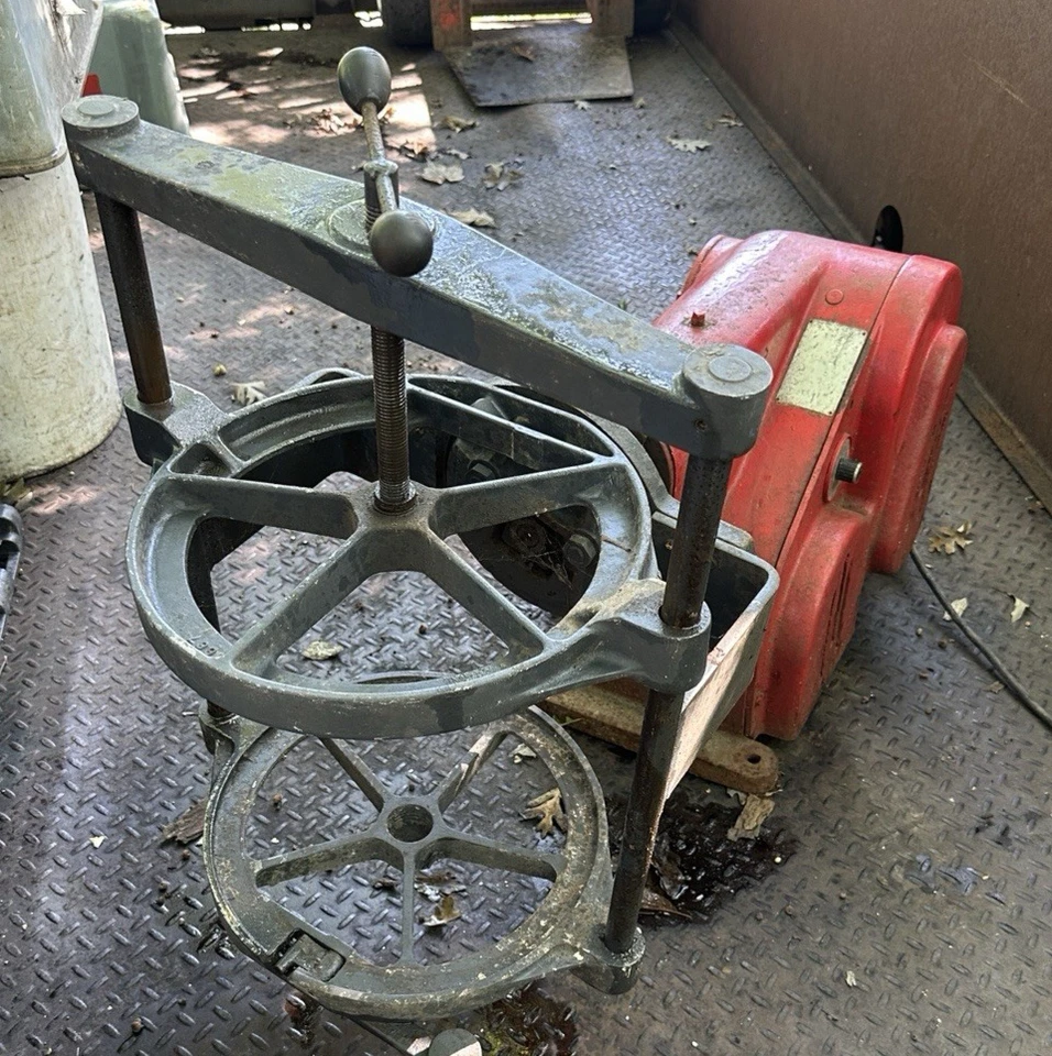 Acondicionador mezclador coctelera pintura cubo 5 galones Red Devil 5033 eléctrico 115v Foto 2 de 4