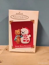 2005 Hallmark Keepsake  Snow Bear Buddies
