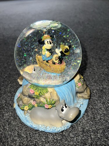 90’s Disney Mickey & Minnie Mouse Hippos SnowGlobe SS ROMANCE Musical HTF Rare - 第 1/7 張圖片
