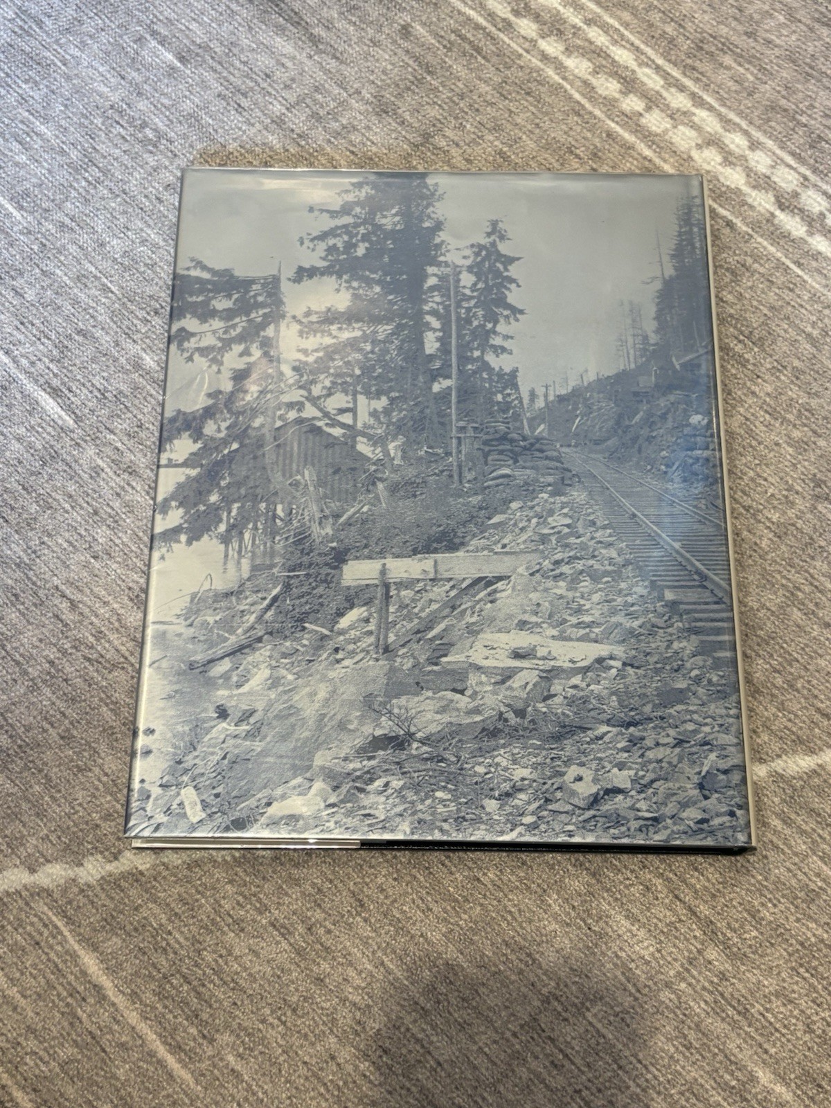Picture 2 of 4