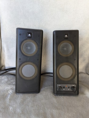 Logitech S 0264A 2.0 Channel 3.5mm Jack 80mA Loud Speakers 10 Inch Black Color - 第 1/4 張圖片