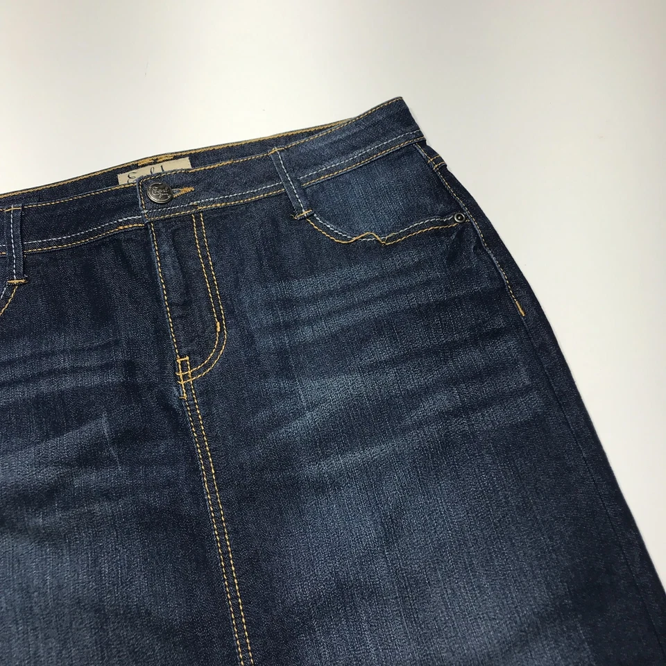 Earl Jean Skirt Womens Size 8 Stretch Denim Straight Semi-Fitted Whiskered Faded - Image 4 of 4