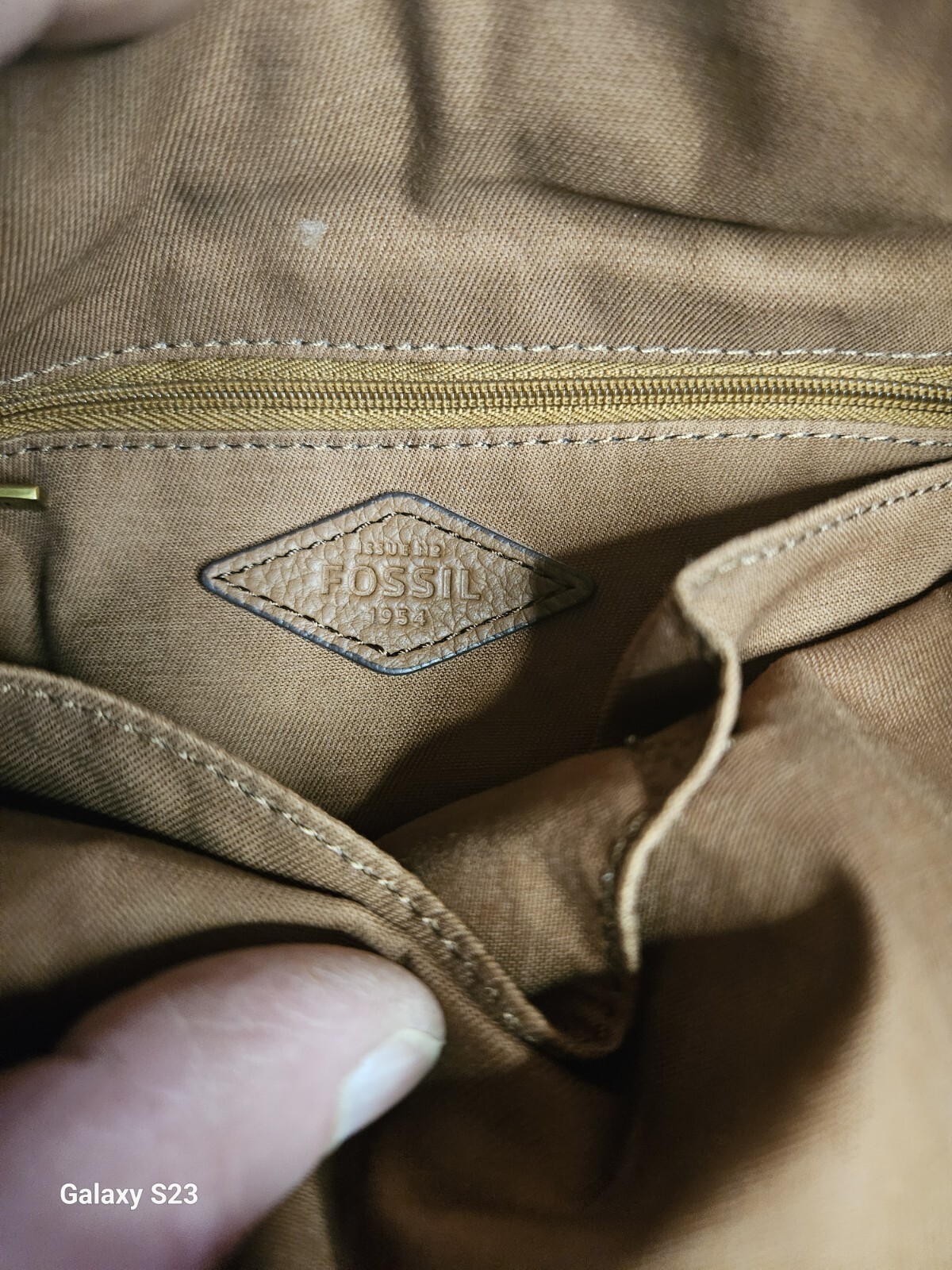 fossil patchwork leather purse - image 5