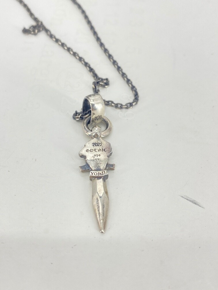 Yohji Yamamoto FW22 Wolf Dagger Gothic Necklace new with Yohji Yamamoto FW22 Wolf Dagger Gothic Necklace new with