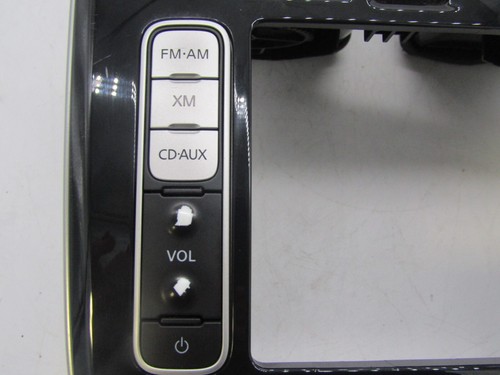 2011 2012 Nissan Leaf Climate Control Radio Switch W/Air Vent Bezel Panel OEM - Picture 7 of 10