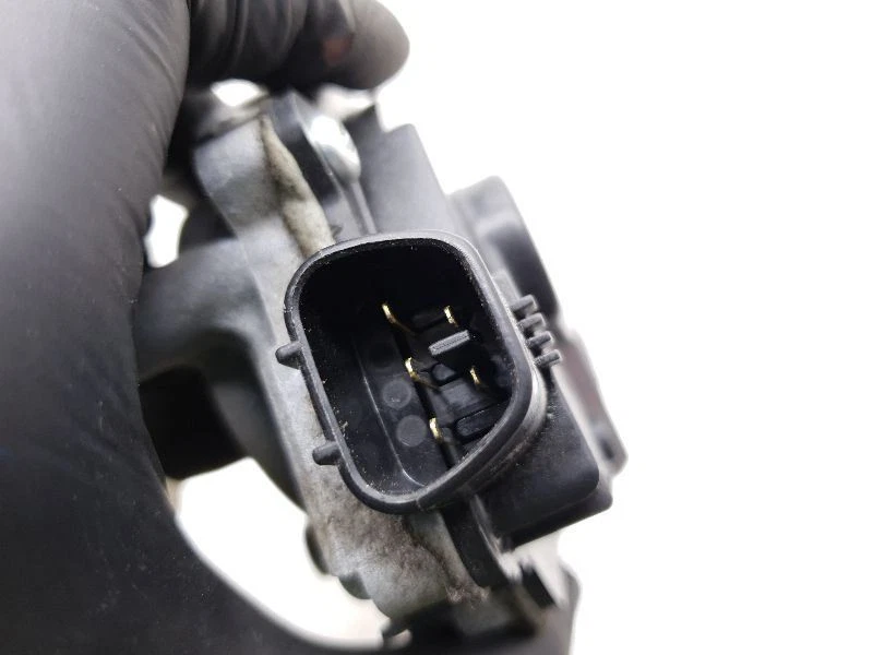 MOTOR LIMPIAPARABRISAS DOS TOYOTA PRIUS C 12-16  Foto 3 de 4